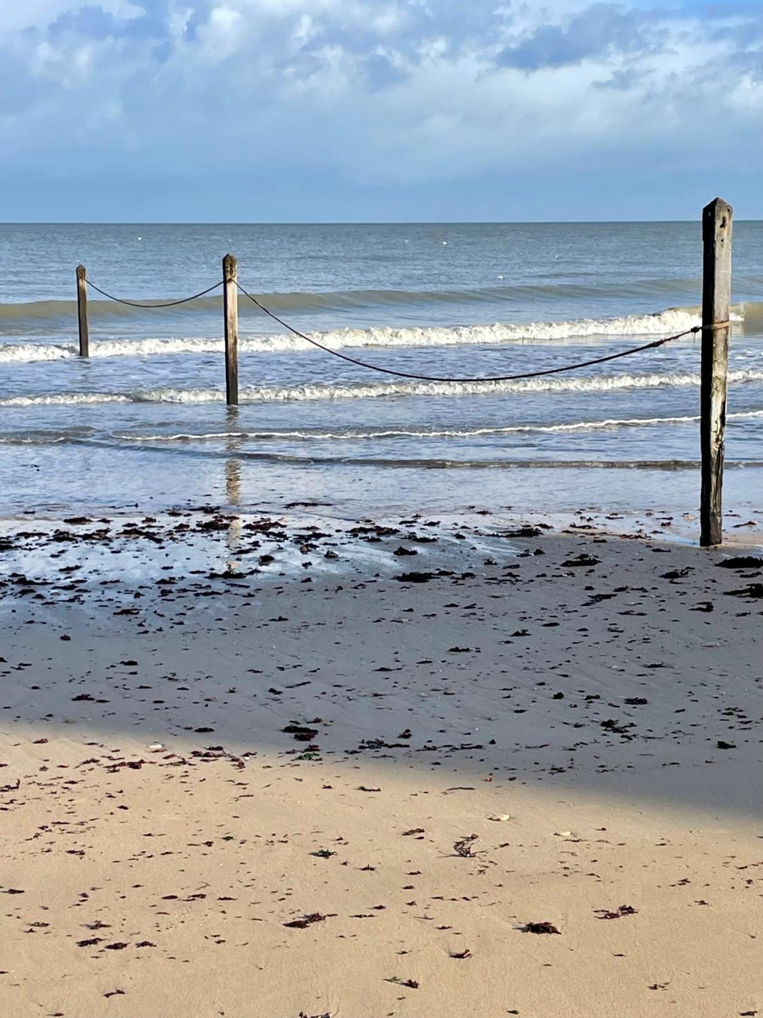 Saint-Aubin-Sur-Mer: Bel Appartement Traversant Eksteriør bilde